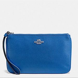NEW! Coach large leather wristlet, Lapis blue 💙